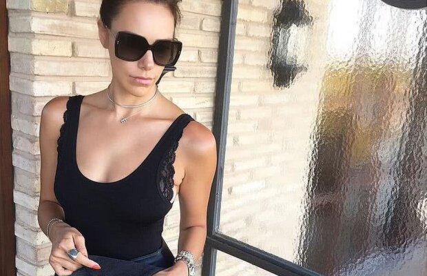 FOTO Gafă la Sky » Cine e sexy-jurnalista care a devenit persona non grata pe Allianz Arena