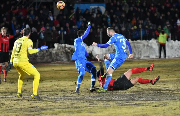 CSIKSZEREDA - CS U CRAIOVA 0-3 // FOTO+VIDEO Craiova nu e Dinamo! Oltenii merg în semifinalele Cupei după o victorie muncită în „mlaștina” de la Miercurea Ciuc » Cum arată careul de ași