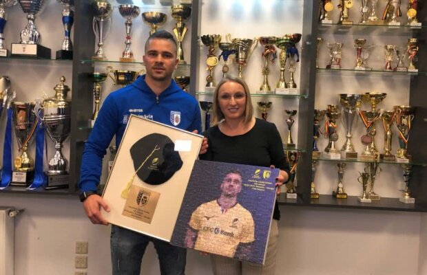 VIDEO Valentin Calafeteanu, premiat de CSM București pentru 100 selecții la echipa națională