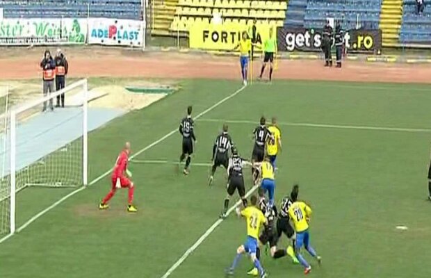 DUNĂREA CĂLĂRAȘI - POLI IAȘI 1-2 // Florin Gardoș, neimpresionat de golul etapei în Liga 1: „Ajutat de vânt” + dezvăluiri despre situația de la Poli Iași