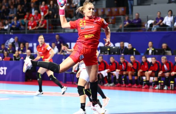 FRANȚA - ROMÂNIA 28-18 // Fără jumătate de echipă, „tricolorele” au fost umilite de campioanele mondiale și europene