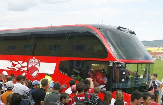 DINAMO // Jucătorii lui Mircea Rednic, pedepsiți de șefi la Iași pentru că nu au prins play-off-ul