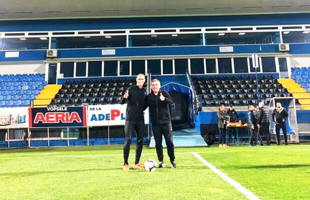 VIITORUL - CSU CRAIOVA // Rivaldo a dat lovitura de începere: „Este o onoare! Gică Hagi e un om extraordinar, multe cluburi mari trebuie să ia exemplul lui”