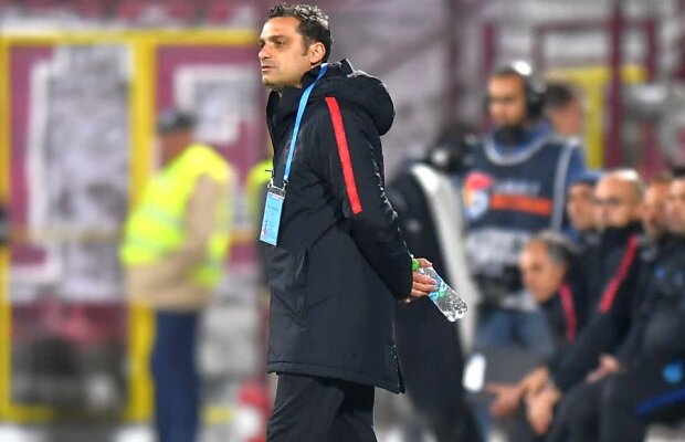 CFR CLUJ - FCSB 0-0 // Mihai Teja, după ce a „forțat” pe final cu Nedelcu: „Am schimbat ofensiv cu toți jucătorii de pe bancă” :)