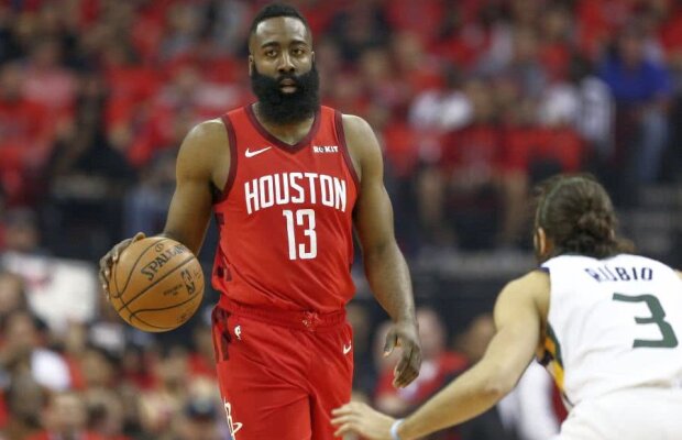 PLAY-OFF NBA // VIDEO A început play-off-ul NBA, primul fără LeBron James după 14 ani » Curry, Harden și Antetokounmpo au fost decisivi în primele meciuri