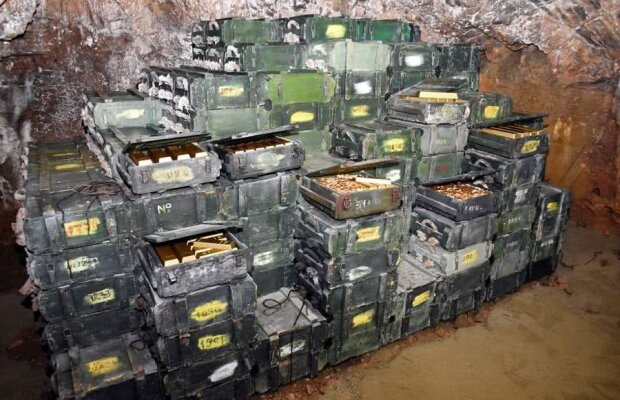 „Dosarul Moscova 2” este numele pe care BNR l-a dat documentelor de la Brașov. Bucătarul Attila Szocs, un maghiar din Brașov, și iranianul Rezaei Kejani Davood au făcut o descoperire care reaprinde o veche dispută istorică și de patrimoniu