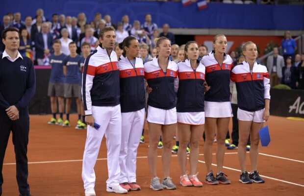 FED CUP, FRANȚA - ROMÂNIA 1-1 // Julien Benneteau ia în calcul o schimbare: „La noapte voi hotărî”