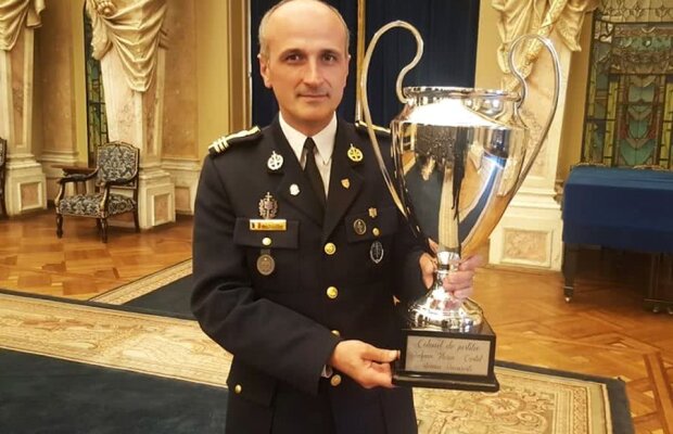33 de ani de la Sevilla // FOTO Florin Talpan, premiat de suporterii Stelei! Mesaje dure ale juristului: „FCSB se va desființa! Ghencea e doar pentru CSA Steaua”