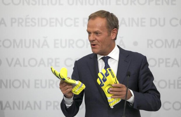 Opinie Cristian Coman » Mănușile lui Duckadam apără mai bine ca acum 33 de ani