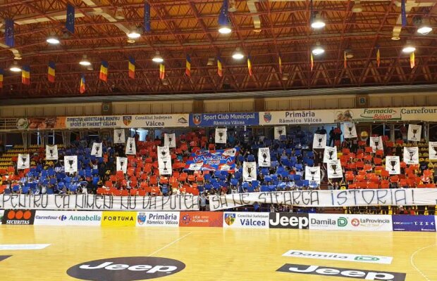 SCM Râmnicu Vâlcea e noua campioană a României la handbal feminin! Imagini superbe de la premiere