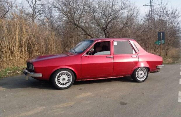 VIDEO Ai grijă cu cine te pui! O Dacie cu motor turbo și transmisie integrală mătură tot ce îi stă în cale