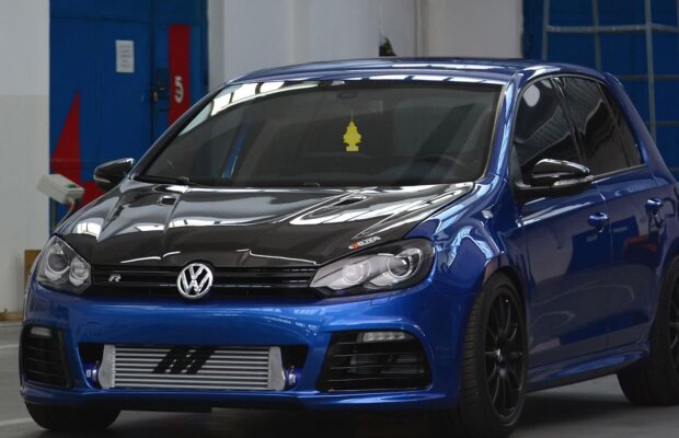 Valentin, fiul lui Liviu Dragnea, conduce cel mai puternic VW Golf modificat în România