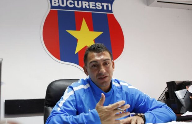 CSA STEAUA - CARMEN 0-1 // Ilie Dumitrescu suferă după ce Steaua a ratat promovarea: „Nu pot să-i văd pe Lăcătuș și Iovan așa”