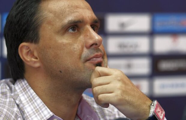 Basarab Panduru râde de transferurile făcute de FCSB: „Titularii când vin?”