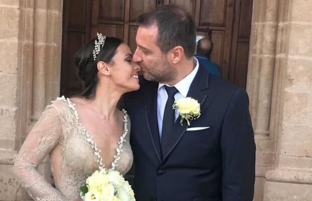 FOTO Devis Mangia s-a căsătorit cu Delia, o brunetă superbă » Revenirea în Italia îi priește!