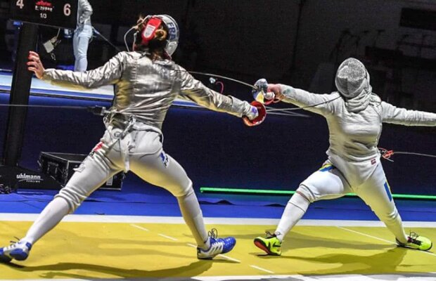 Bianca Pascu a fost la o singură tușă de sferturile de finală ale Europenelor de scrimă de la Dusseldorf