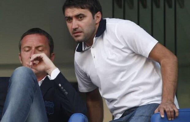 FOTO Imagini IREALE din București! Gigi Becali și Luțu, surprinși cu sacii de bani „în spinare”! :) 