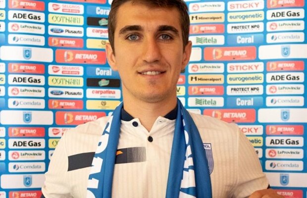 VIDEO CSU Craiova l-a prezentat pe Bogdan Vătăjelu la fel ca echipele din străinătate: „Idol al tribunelor, așa l-am putea descrie!” » Pe ce perioadă a semnat contractul