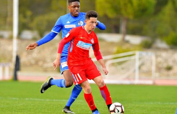 Probleme pentru FCSB! Olimpiu Moruțan s-a accidentat și va lipsi două luni