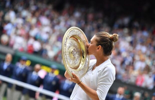 SIMONA HALEP E CAMPIOANĂ LA WIMBLEDON // FOTO Halep a rescris ISTORIA tenisului din ROMÂNIA! Victorie REGALĂ pe iarba de la Londra