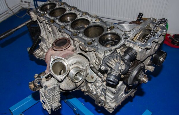 Cum să alegi cel mai bun service reprezentață BMW?