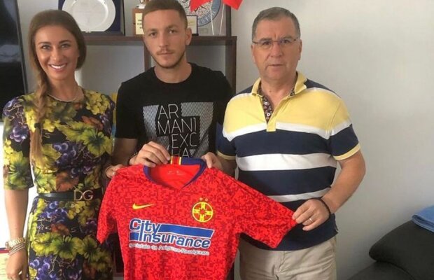 FCSB // Vali Argăseală s-a crezut pe plajă! Cum a apărut la prezentarea lui Ionuț Panțâru