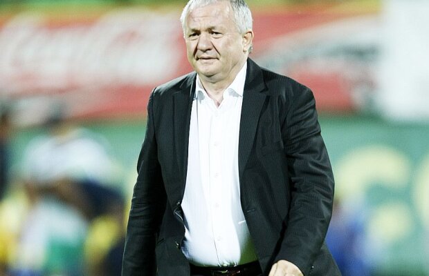 Porumboiu, DEZLĂNȚUIT la adresa unor nume grele din arbitraj: "Au fost grup organizat pro-CFR!" + atac devastator la Balaj: „Să mulțumească Partidului”