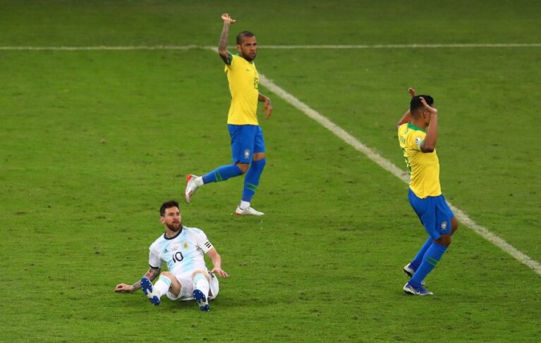 Poza 7 - COPA AMERICA // Brazilia - Argentina în ...