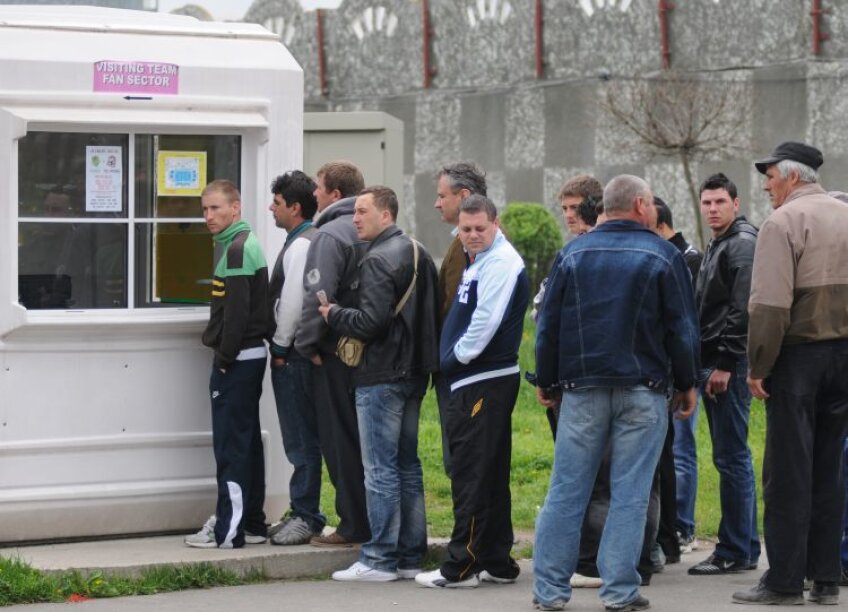 Imagine surprinsă la casele de bilete de la Vaslui