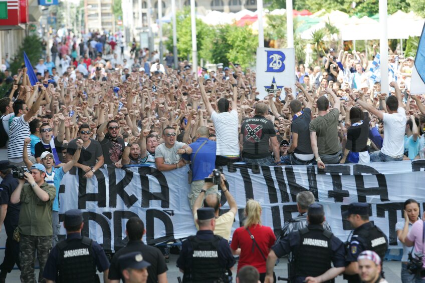 Suporterii Universităţii Craiova au protestat astăzi împotriva finanţatorului Adrian Mititelu