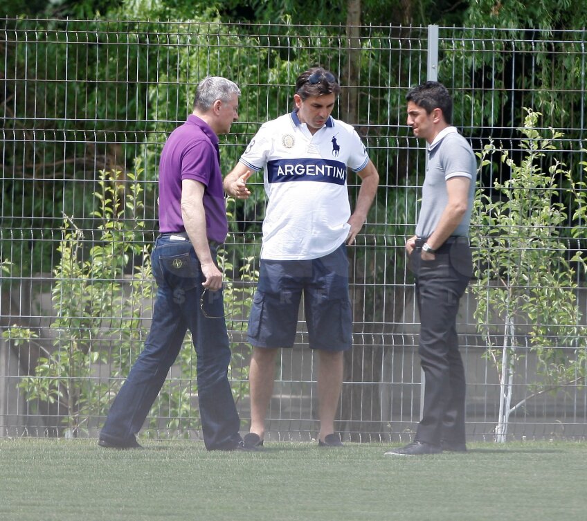 Răzvan Lucescu a negociat cu Sandu şi Lupescu direct pe terenul de antrenament