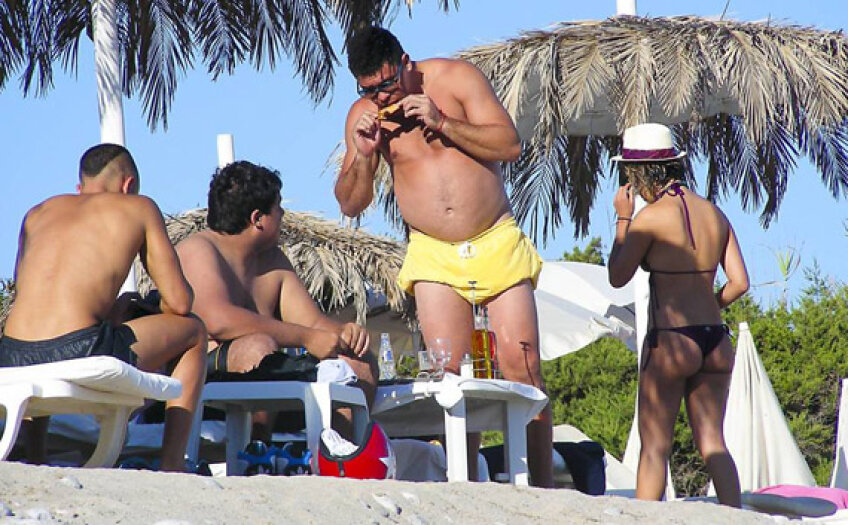Brazilianul Ronaldo s-a relaxat la Ibiza (sursa foto: marca.com)
