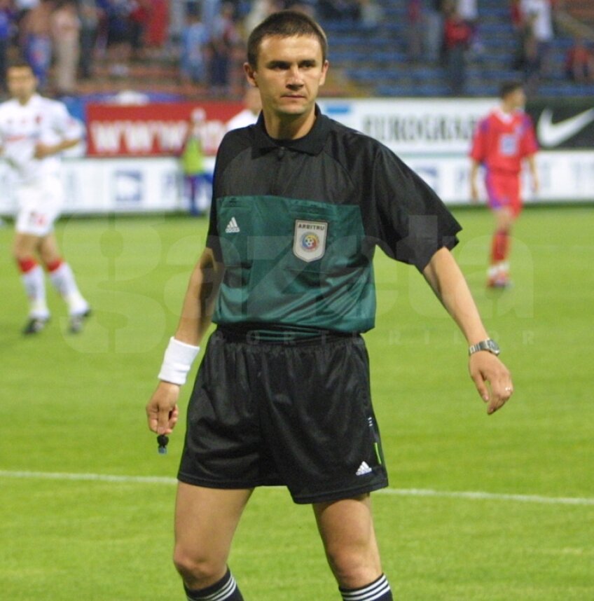 Cristi Balaj a mai condus un singur derby în campionat, în mai 2002