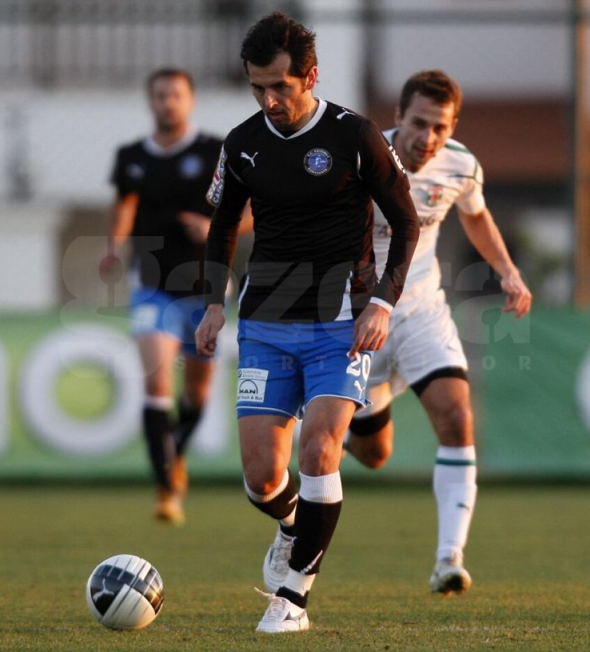 Nicolae Dică va juca în 2012 în Liga B pentru echipa lui Gică Hagi