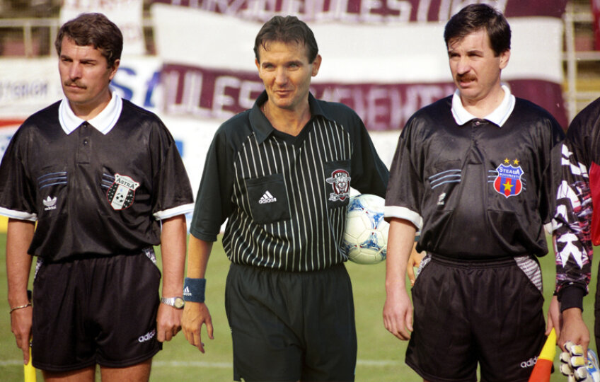 Avram, Zotta şi Argăseală au dat tricourile de arbitrii pe birourile cluburilor din Liga 1.
