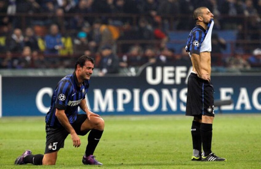 Stankovici are ochii în lacrimi, Cambiasso își arată frustrarea la finele unui sezon compromis Foto: Reuters