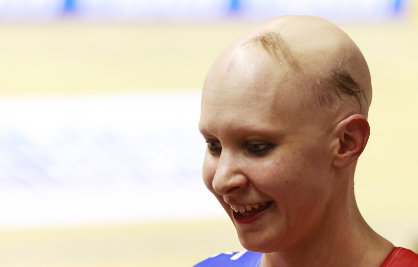 Joanna Rowsell, ciclista care acum nu-și mai poate închipui viața cu păr pe cap (foto: Reuters)
