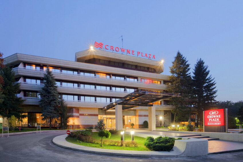 Hotelul Crowne Plaza este singurul de 5 stele în nordul Bucureştiului