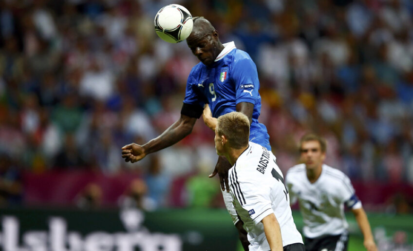 Balotelli a deschis scorul cu o lovitură perfectă de cap Foto: Reuters