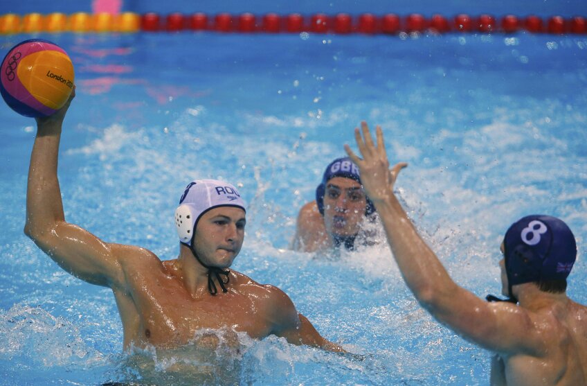 Negrean a punctat de două ori în victoria României