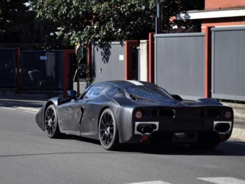 Ferrari F70 (foto: carbuzz.com)