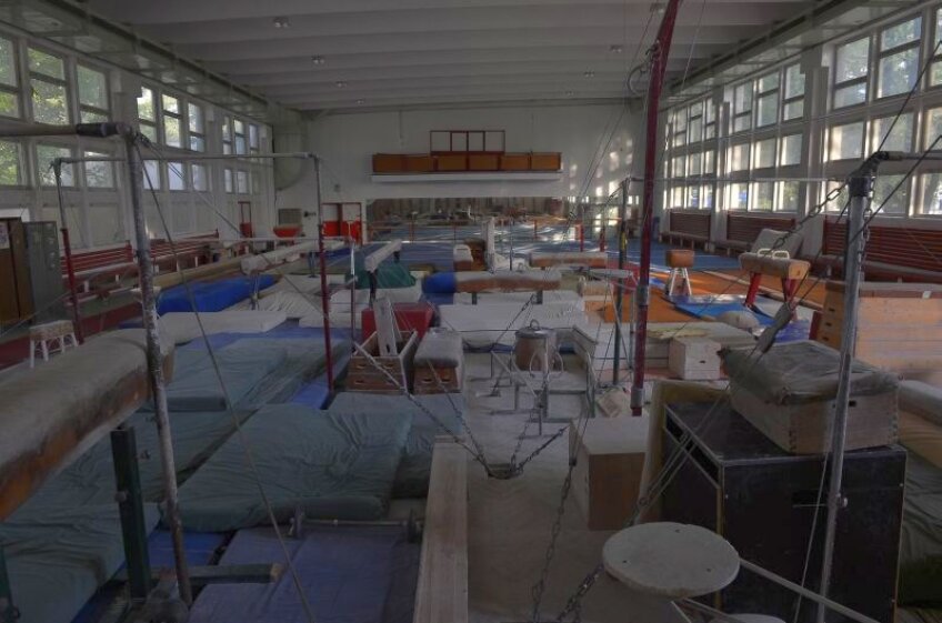 Așa arată în prezent sala de gimnastică din cadrul CS Dinamo FOTO: Cristi Preda