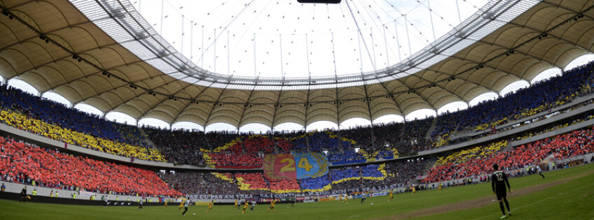 50.000 de stelişti au realizat o coregrafie excepţională, tot stadionul a creat tricolorul ţării, iar în una dintre peluze a fost conturată graniţa României în interiorul căreia a stat scris 24