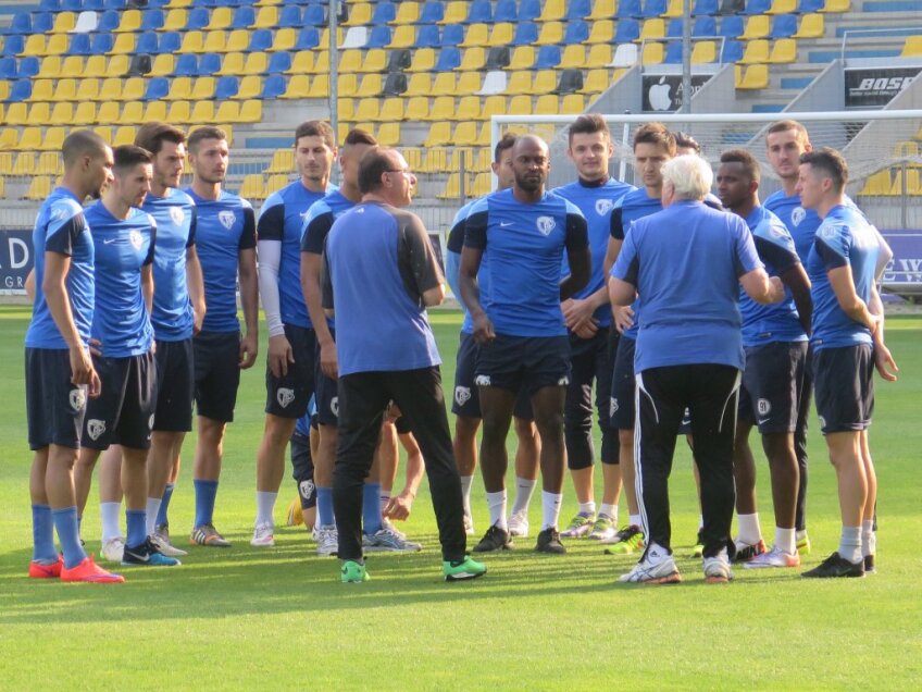 FOTO: fcpetrolul.ro