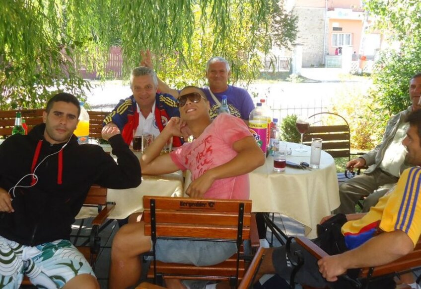 Jucătorul e în roz, în centrul imaginii, foto: Ziarul Prahova