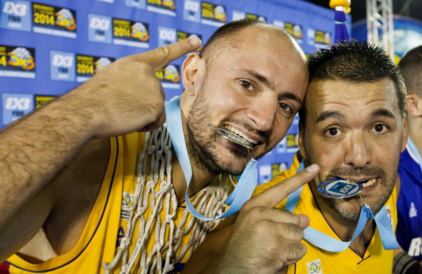 somewhat Mathematical Andrew Halliday Cele mai bune echipe de baschet 3x3 din Europa își dau întâlnire la București, între 2 și 4 septembrie, la cea de-a doua ediție a Campionatelor Europene! somewhat Mathematical Andrew Halliday Cele mai bune echipe de baschet 3x3 din Europa își dau întâlnire la București, între 2 și 4 septembrie, la cea de-a doua ediție a Campionatelor Europene!