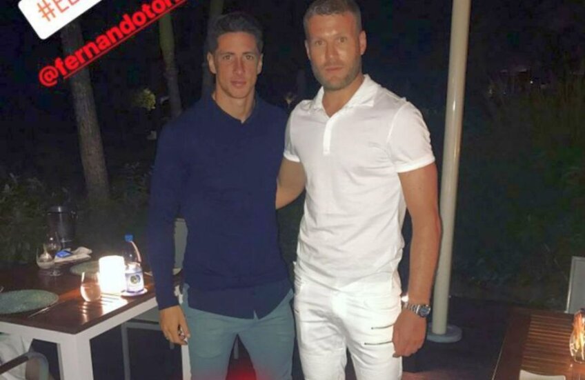 Imagine cu Adam Nemec și Fernando Torres postată de slovac pe Instagram story