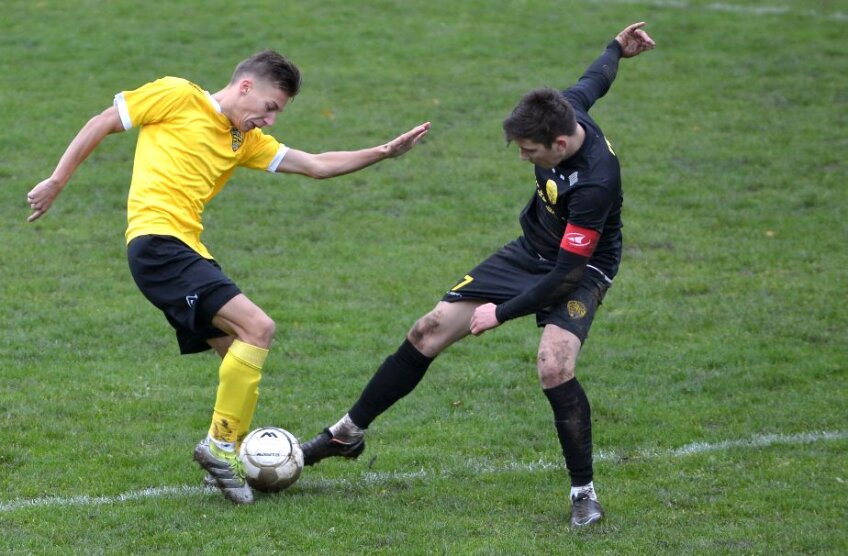 FC Brașov a falimentat, oficial, în septembrie, însă niciuna dintre cele două pretendente n-a reușit, încă, să obțină palmaresul // FOTO: Bogdan Bălășa