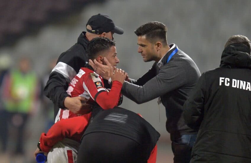 ÎN LACRIMI. Tânărul Liviu Gheorghe, internațional U19, devastat după o accidentare gravă în meciul Dinamo - Juventus (foto: Raed Krishan)
