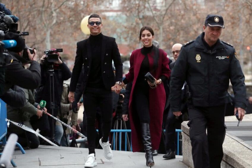 Cristiano Ronaldo și Georgina Rodriguez  la tribunal în Madrid // FOTO: Reuters